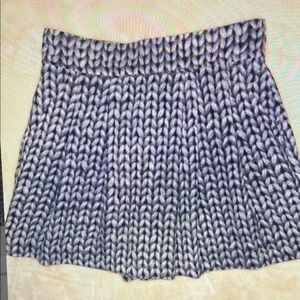 Stylish Blue Knit Pattern Skirt